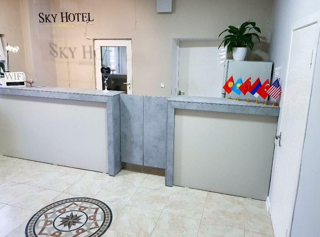 Отель Sky Бишкек Экстерьер фото